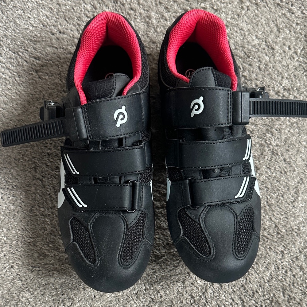 Peloton Black Cycling Shoes with Pink Accents - size 37